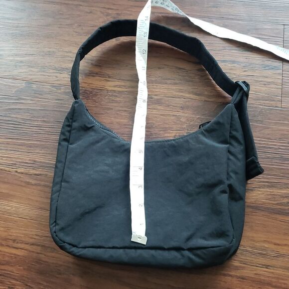 BAGGU Womens Black Chic Edgy Feminine Retro Nylon Adjustable Small Shoulder Bag - Picture 3 of 5